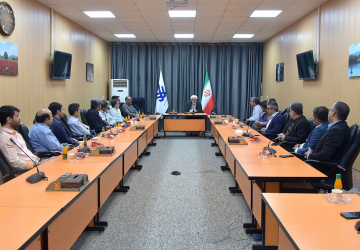 برپایی نشست هم‌اندیشی اساتید دانشگاه سلمان فارسی کازرون