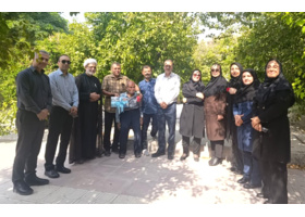 تقدیر از یکی از خادمان پیشکسوت دانشگاه سلمان فارسی کازرون