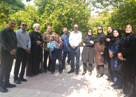 تقدیر از یکی از خادمان پیشکسوت دانشگاه سلمان فارسی کازرون