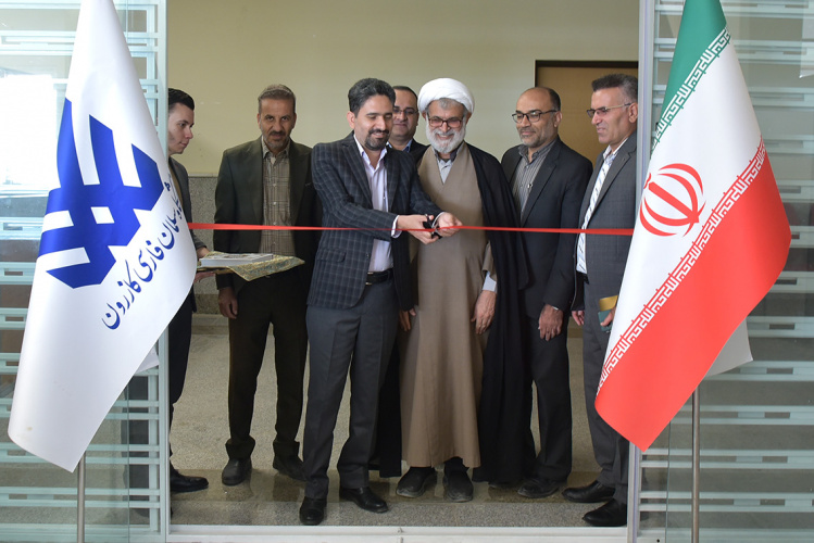 دو سالن «ورزشی» و سالن‌های «آموزش» و «دانشجویی ـ فرهنگی» دانشگاه سلمان فارسی کازرون افتتاح شدند