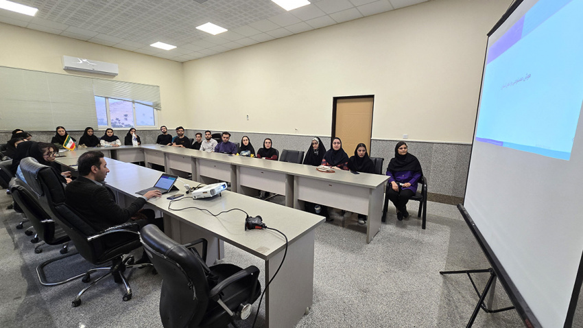 مرز میان «دانستن» و «احساس کردن»، کلید درک محدودیت‌ها و آیندۀ همکاری انسان و ماشین است