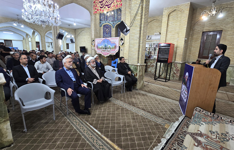 هرجا مجامع علمی و تربیتی در کنار یکدیگر فعالیت کردند، موتور محرکۀ پیشرفت جامعه حرکت کرد